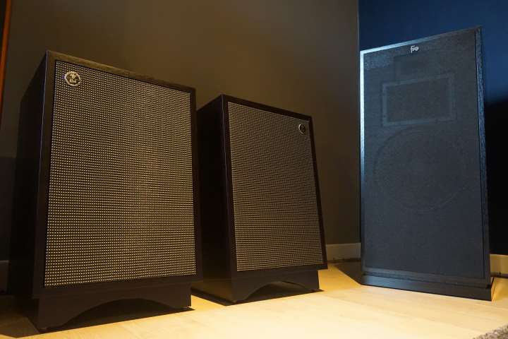Klipsch Forte III en Heresy III naast mekaar