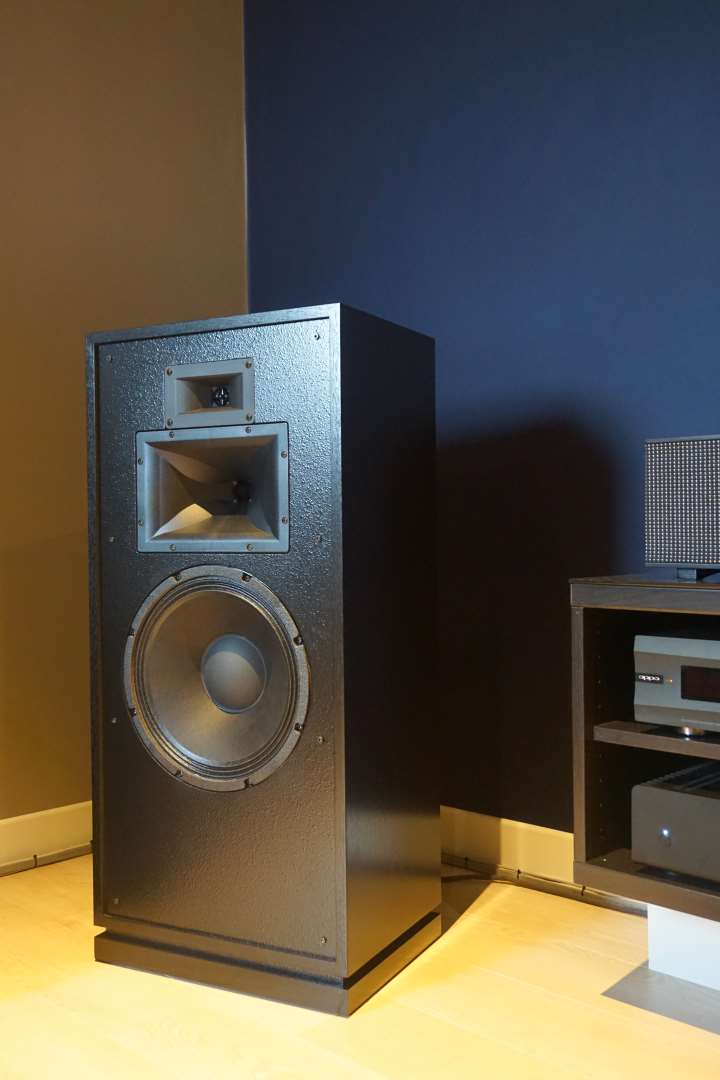 Klipsch Forte III zijaanzicht zonder luidsprekerdoek