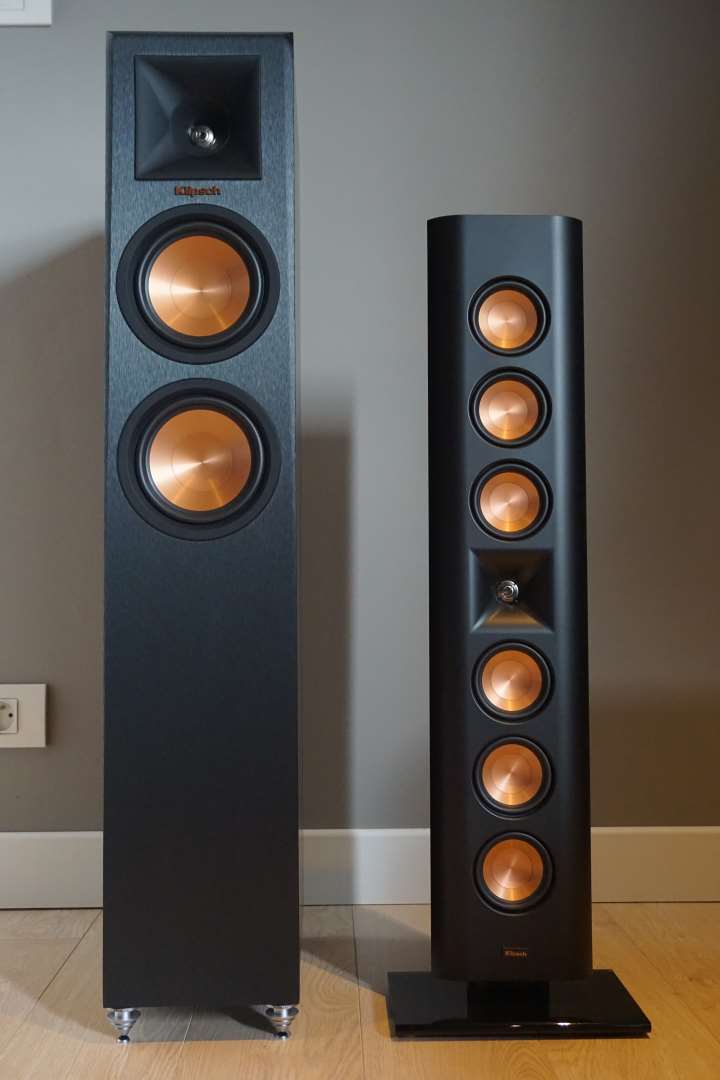 Klipsch RP-640D naast de klasieke Klipsch RP-250F